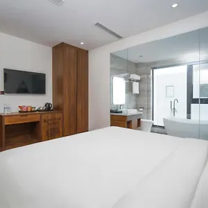 Ruby Star Hotel