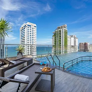 Monalisa Luxury Hotel